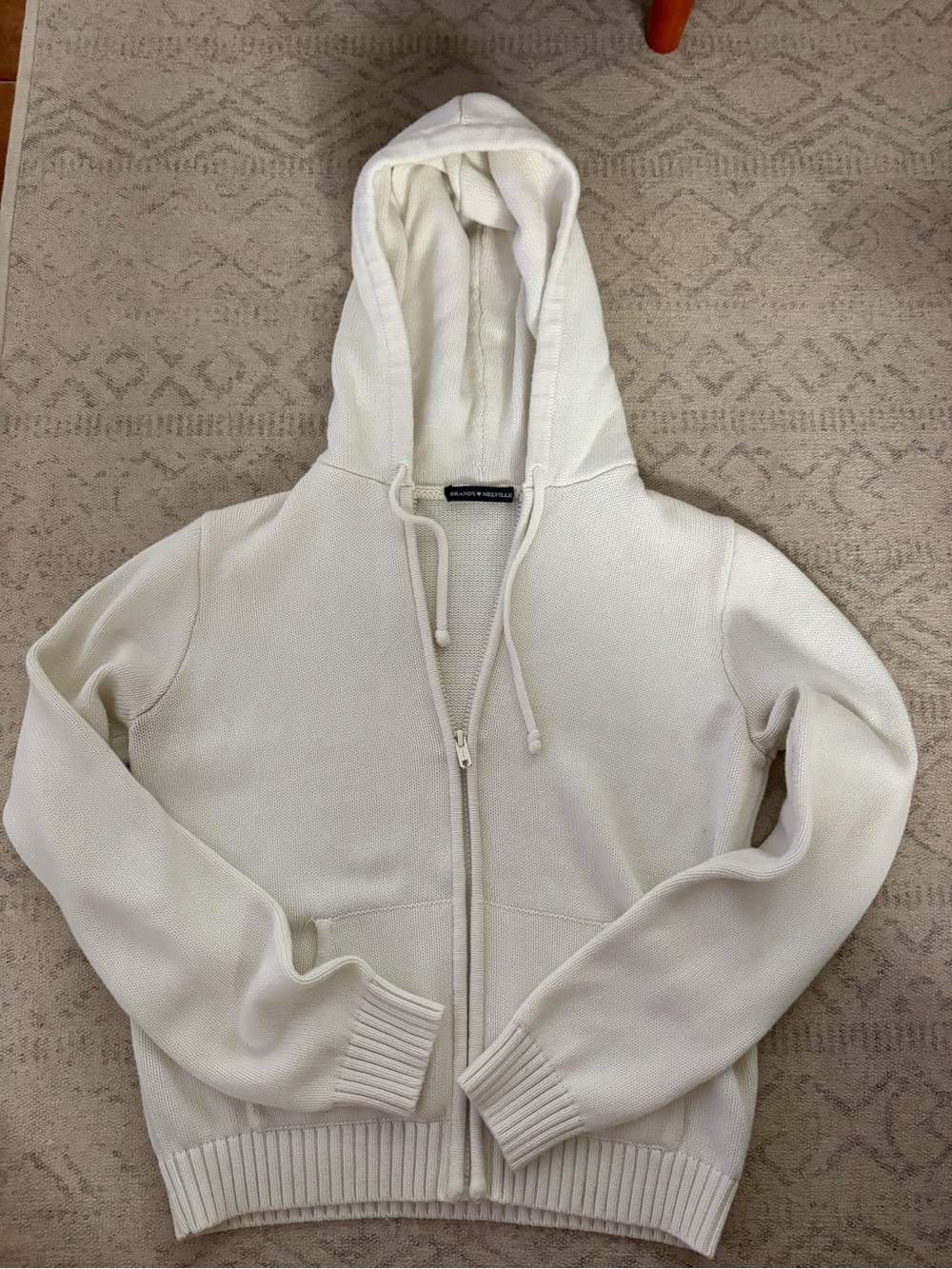 Brandy Melville White Full-Zip Hooded Knit Sweater